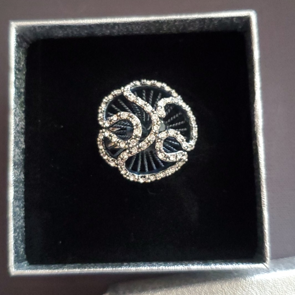 Unique Ring by Premier Designs